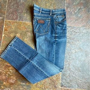 WRANGLER MEN'S LIMITED EDITION RETRO BOOT CUT JEANS 34x36